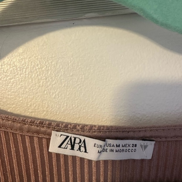 Zara Chocolate Ribbed V-Neck Blouse - Picture 2 of 2